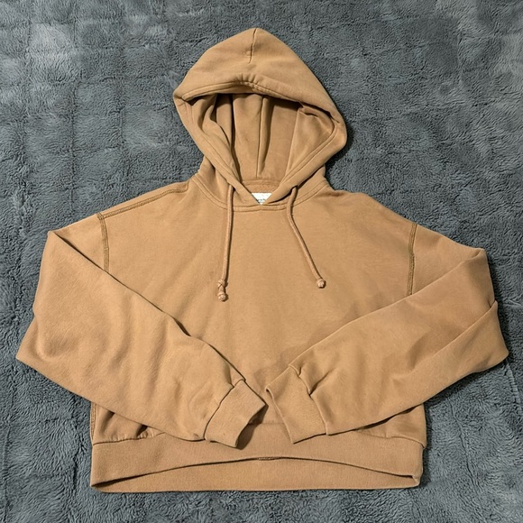 Abercrombie & Fitch Tops - Abercrombie & Fitch Soft A&F Collection crop hoodie